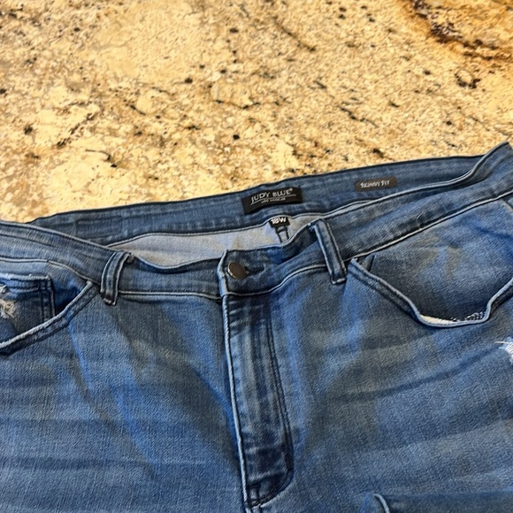 Judy Blue skinny jeans. Size 18 - Picture 5 of 6